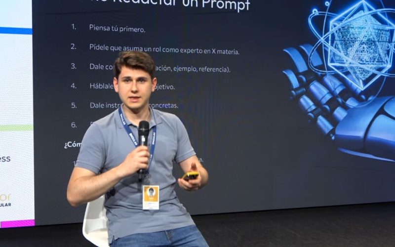 CenteIA enhances hands-on AI courses with Daniel García-Cordero